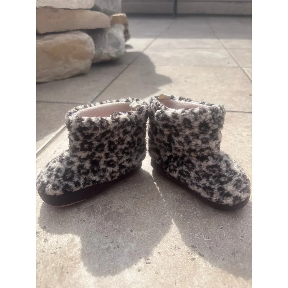 Leopard print faux fur boots Toddler‎ Size 12-18 months